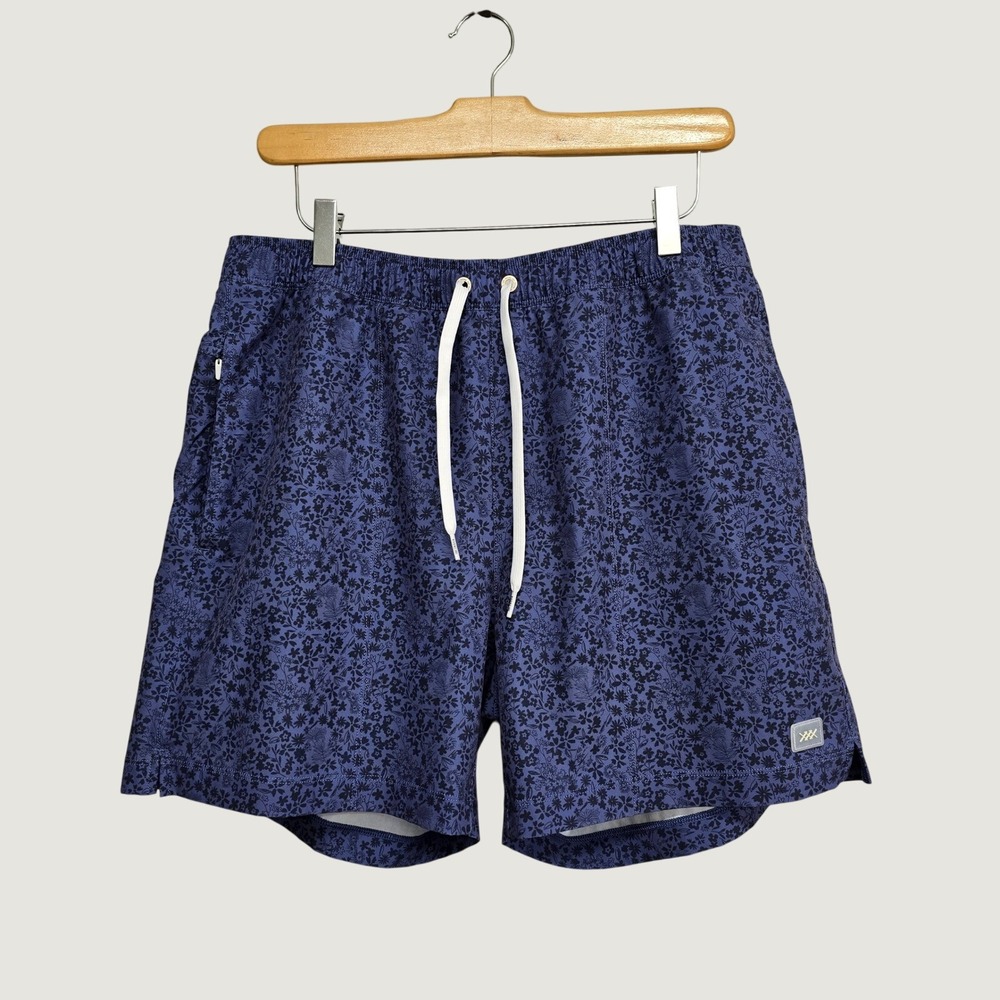 Rhone Shorts Mens Large Blue Floral Lined Athletic Gym Performance Swim Trunks